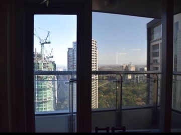 FIRE SALE! BEAUFORT BGC 3 BEDROOM UNIT! GOOD DEAL!