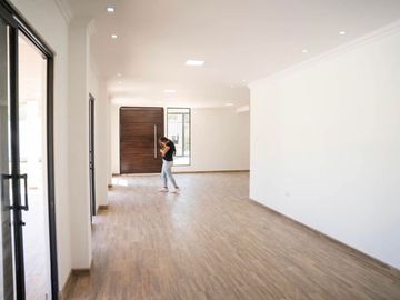 Casa de lujo en venta en Malacatos sector Los Ceibos