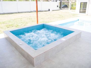 Casa de lujo en venta en Malacatos sector Los Ceibos