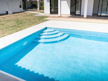 Casa de lujo en venta en Malacatos sector Los Ceibos