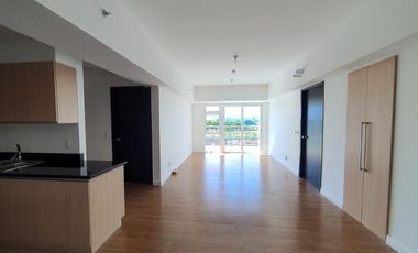 2-Bedroom Unit with Parking, The Veranda, Arca South, Taguig FOR SALE