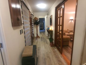 Excelente Casa En Condominio Conjunto Parque Cousiño. 5d/3b