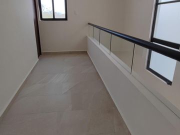 VENTA CASA NUEVA EN FRAC. TAMORA DE 3 RECAMARAS MAS CUARTO DE SERVICIO