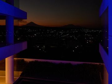 Departamento en Venta con Terraza y Jardín en Lomas de Angelópolis