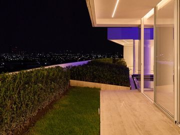 Departamento en Venta con Terraza y Jardín en Lomas de Angelópolis