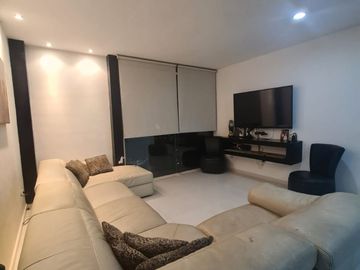 PENTHOUSE EN VENTA EN TORRE DE BALCONES DE SATELITE EN ZONA SUR EN MONTERREY.