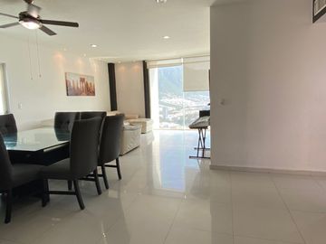 DEPARTAMENTO TIPO PENTHOUSE EN VENTA EN TORRE DE BALCONES DE SATELITE EN ZONA SUR EN MONTERREY.