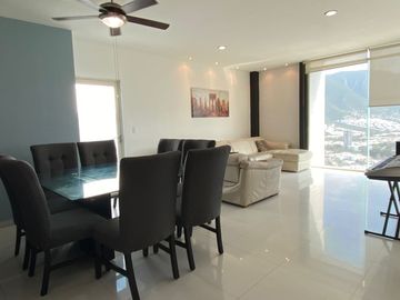 DEPARTAMENTO TIPO PENTHOUSE EN VENTA EN TORRE DE BALCONES DE SATELITE EN ZONA SUR EN MONTERREY.