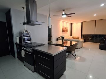 PENTHOUSE EN VENTA EN TORRE DE BALCONES DE SATELITE EN ZONA SUR EN MONTERREY.