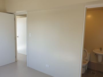 3 bedroom condo for sale BGC Taguig Ready to occupy