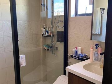 Minglanilla Highlands Fully Furnished House For Sale with lap pool