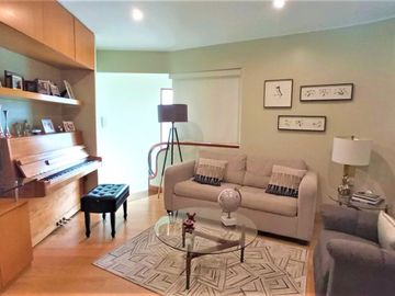 Venta Linda Casa en Condominio con Piscina y Hermoso Jardin - Sol de La Molina