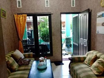 Rumah 2 Lantai Luas 175 di Candi ABM Sukarno Hatta Suhat Malang