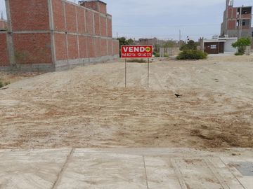 VENDO TERRENO LINDO EN BOULEVARD