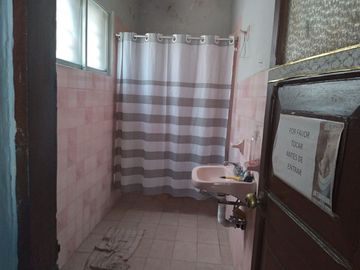 Casa en venta en dos niveles uso comercial