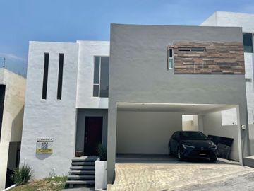CASA EN VENTA CUMBRES DE SANTIAGO, SANTIAGO NUEVO LEON