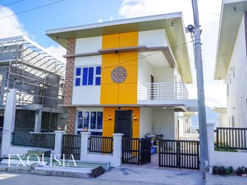 NEWLY CONSTRUCTED 4 BEDROOM UNIT LOCATED JUST A FEW MINUTES DRIVE FROM TANAUAN STAR TOLLWAY EXIT