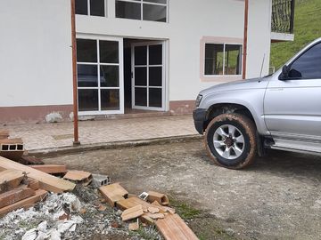 VENDO FINCA AGRÍCOLA, PARA GANADO O CERDOS EN SANTUARIO ANTIOQUIA.