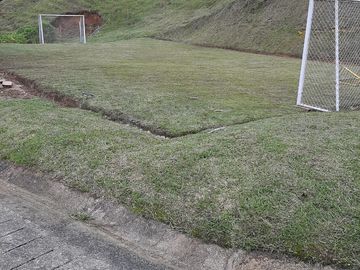 VENDO FINCA AGRÍCOLA, PARA GANADO O CERDOS EN SANTUARIO ANTIOQUIA.