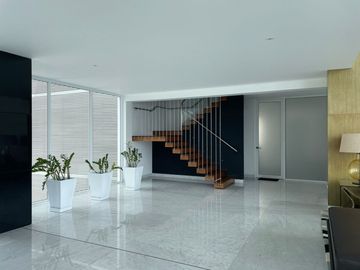 DEPARTAMENTO DE LUJO EN EDIFICIO LA QUEBRADA, BARRANCO