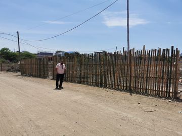 En venta terrenos esquineros en Via Data Posorja en Playas Villamil, cerca al mar.