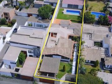 VENDO CASA DE UNA PLANTA EN SURCO 1,209m2