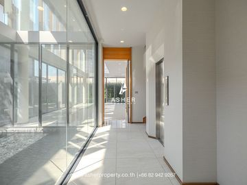 5 Bedrooms | 7 Bathrooms | The house surrounds a garden and private swimming pool.