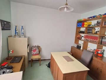 Venta de excepcional casa en Clavería