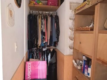 Venta de excepcional casa en Clavería