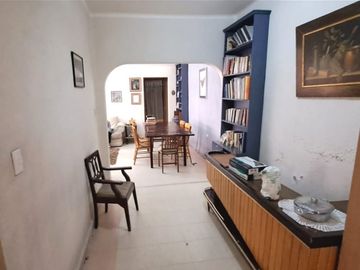 Venta de excepcional casa en Clavería