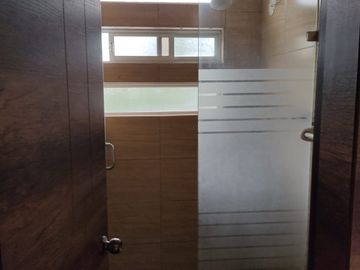Vendo casa nueva en Ibarra 127m2, Parroquia San Francisco