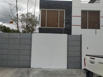 Vendo casa nueva en Ibarra 127m2, Parroquia San Francisco