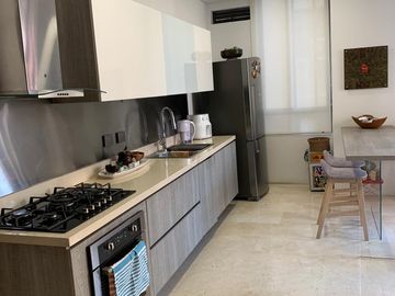 Apartamento de 2 cuartos en Alto Prado en venta.