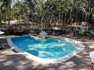 VILLAS DISRUPTIVAS de 1-5 habitaciones on-demand sobre Av. Coba en Tulum