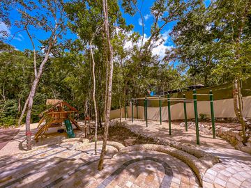 VILLAS DISRUPTIVAS de 1-5 habitaciones on-demand sobre Av. Coba en Tulum