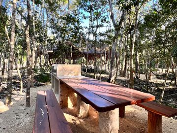 VILLAS DISRUPTIVAS de 1-5 habitaciones on-demand sobre Av. Coba en Tulum