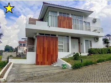 Rumah Villa 2 Lantai Luas 263 di Amartha Jatim Park Batu Malang