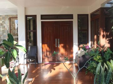 Rush‼️ Beautiful 6-Bedroom House and Lot For Sale in Antipolo City