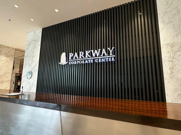Parkways Corporate Center 55sqm floor Area Office Space Unit in 26th Floor, For Sale