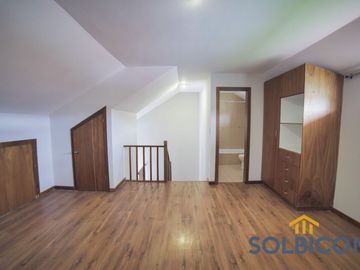 Casa a la venta en Cuenca Misicata de 4 habitaciones