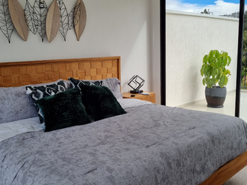 VENTA DE CASA TRES Y CUATRO DORMITORIOS AMBATO