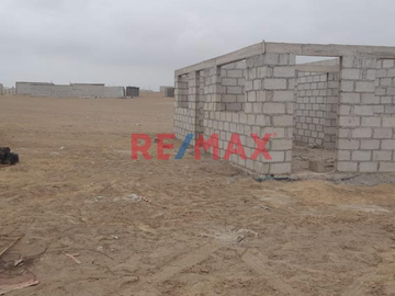 Venta De Terreno En Cañete