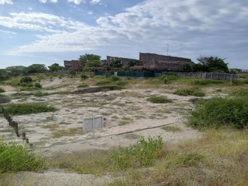 VENTA TERRENO EN VICHAYITO