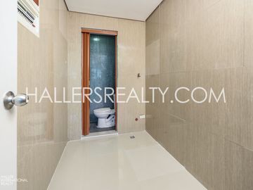 Penthouse A & B, Tower B, AmiSa Private Residences