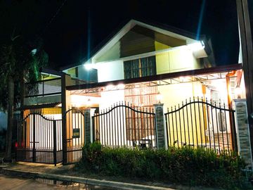 2-STOREY, 3-BEDROOM HOUSE WITH PARKING FOR SALE IN PACIFIC TERRACES COMMUNITY SOUTH
