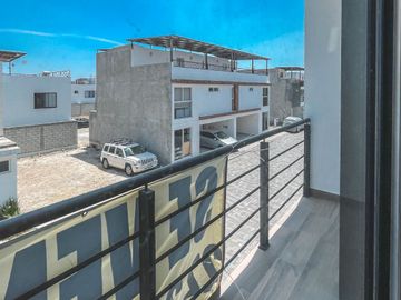 CASA EN VENTA FRACCIONAMIENTO EL SUSPIRO