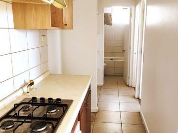 Oferta/Rebajado! Departamento 2 Dormitorios/1 Baño, Avenida Ossa, La Cisterna