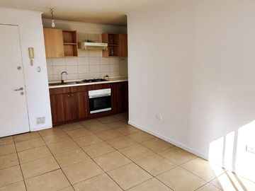Oferta/Rebajado! Departamento 2 Dormitorios/1 Baño, Avenida Ossa, La Cisterna