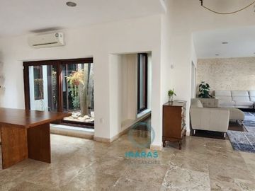 CASA EN VENTA EN CIUDAD DEL CARMEN, CAMPECHE.