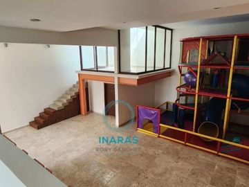 CASA EN VENTA EN CIUDAD DEL CARMEN, CAMPECHE.